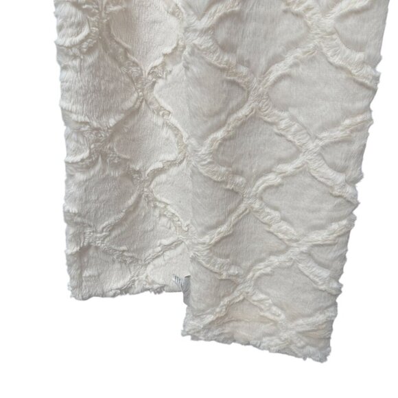 TOURANCE Lux Cuddle Scarf Ivory Oprah's Favorite Things 88" Long Faux Fur NWOT - Picture 3 of 7